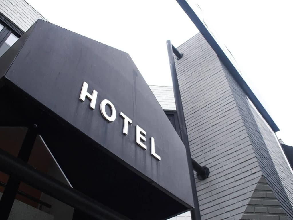 Hôtel Inn Design & Restaurant Le Mans - Photo 1