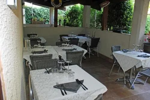 Hotel Restaurant Martinez - Photo 1