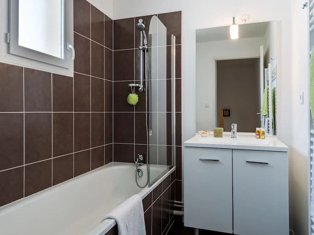 Well-kept Apartment, With Dishwasher, 7 km. From the Beach - Miniature 6