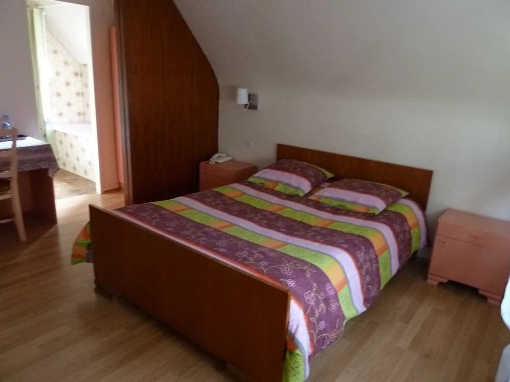 Hotel aux deux clefs - Photo 2