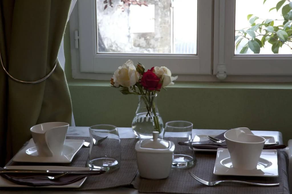 Hotel Rollan De By - Photo 4