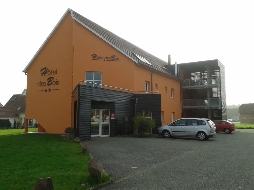 Hotel des bois - Photo 1