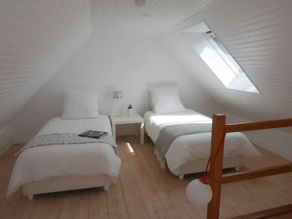 Holiday Home in Brittany With Sea Views - Photo 3