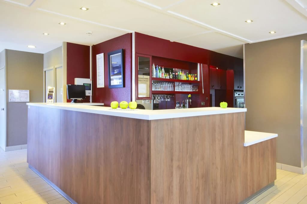 Hotel Campanile Beziers - Photo 2