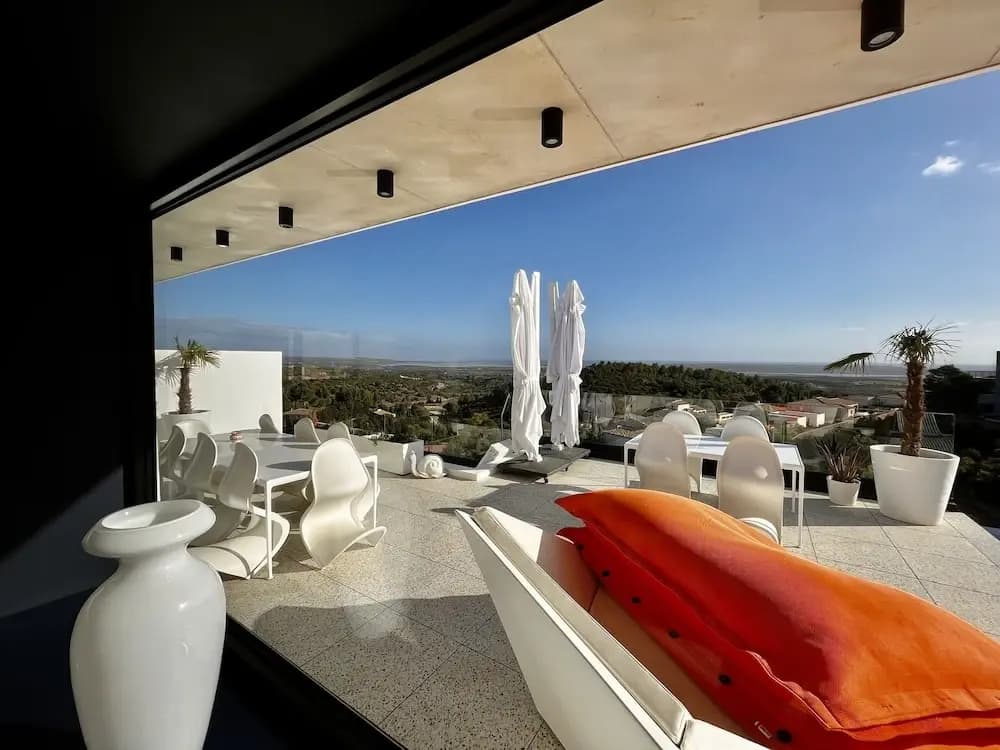 Suite 28 - Miniature 6