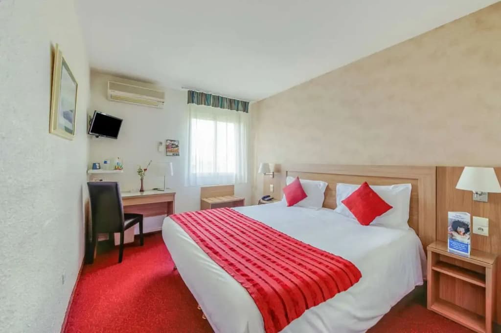 Brit Hotel Castres - Miniature 6