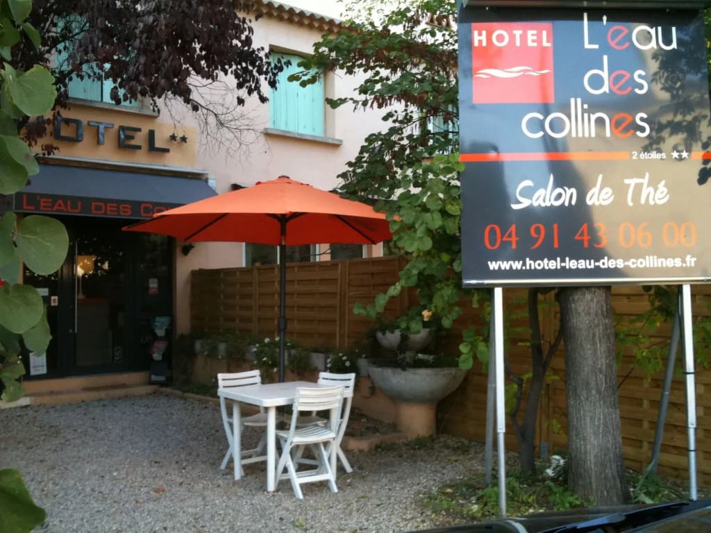 L'Eau des Collines - Photo 1