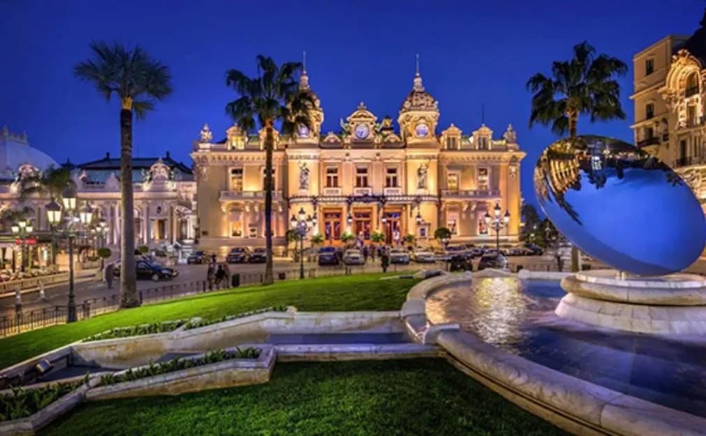 Monaco Chambre Luxe a 250M Casino - Miniature 8
