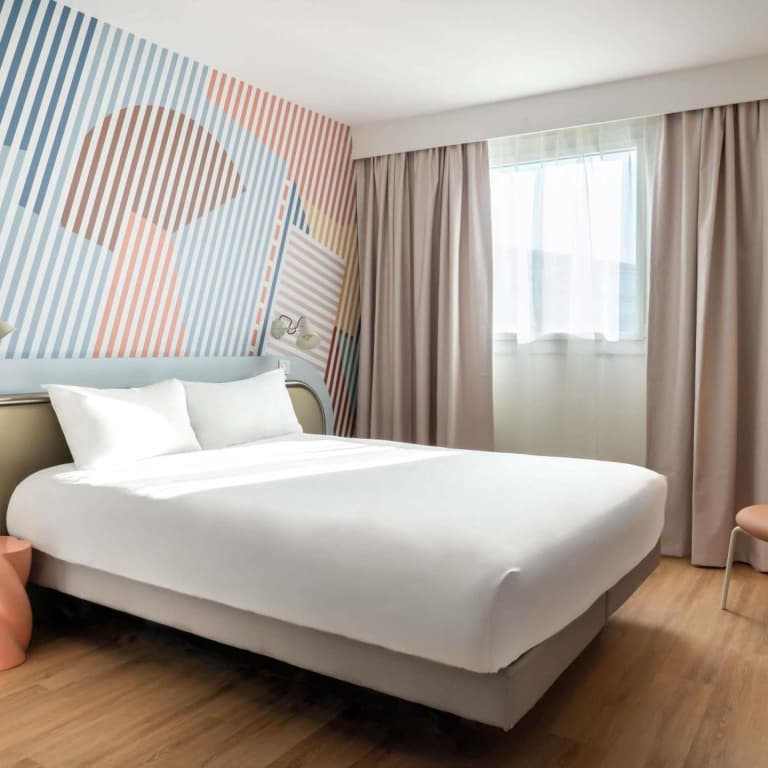 ibis Styles Paris Porte d’Orléans Hotel - Miniature 7
