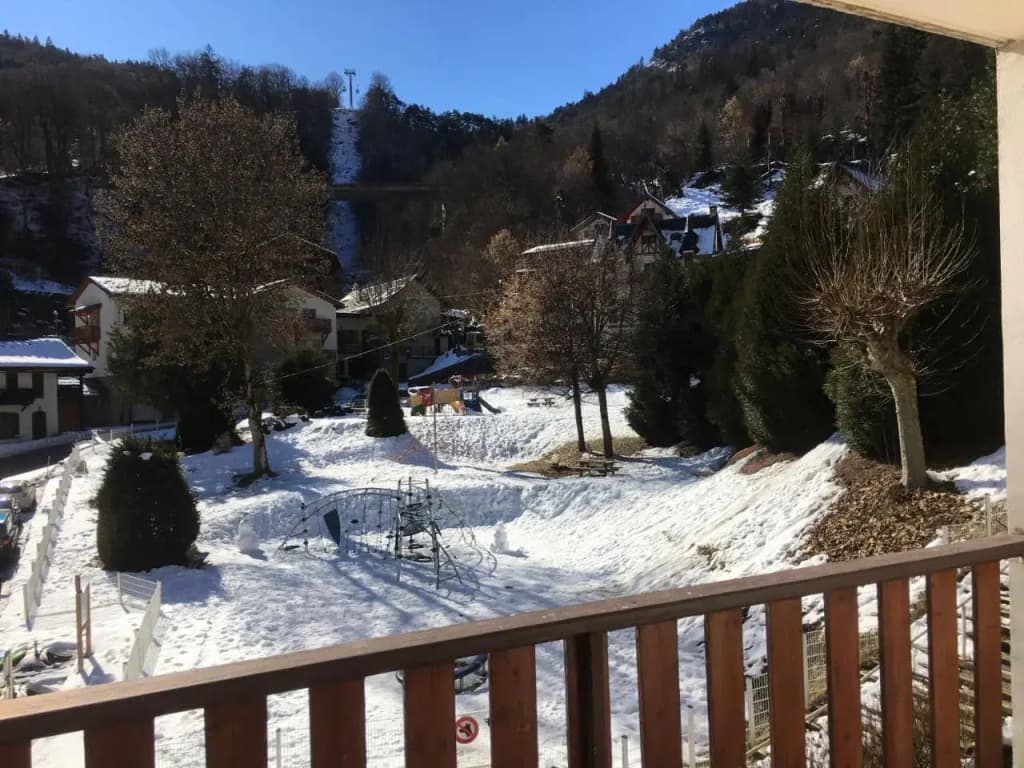 Au Pieds Des 3 Vallees - Miniature 8