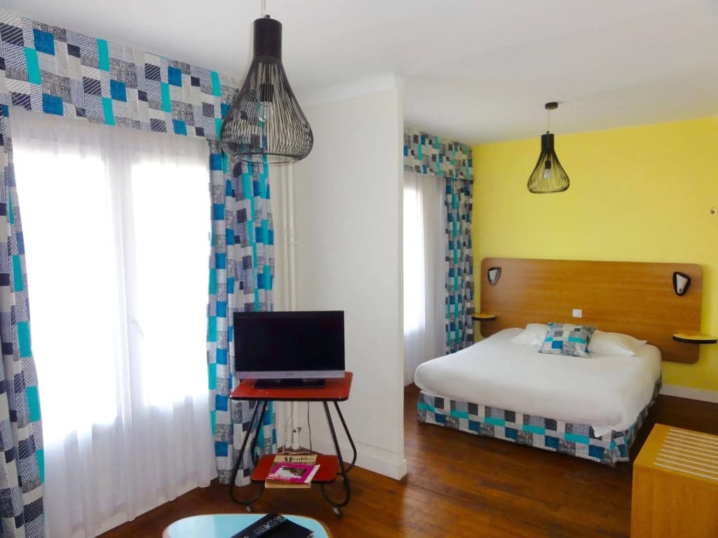 Hotel Oscar - Miniature 6
