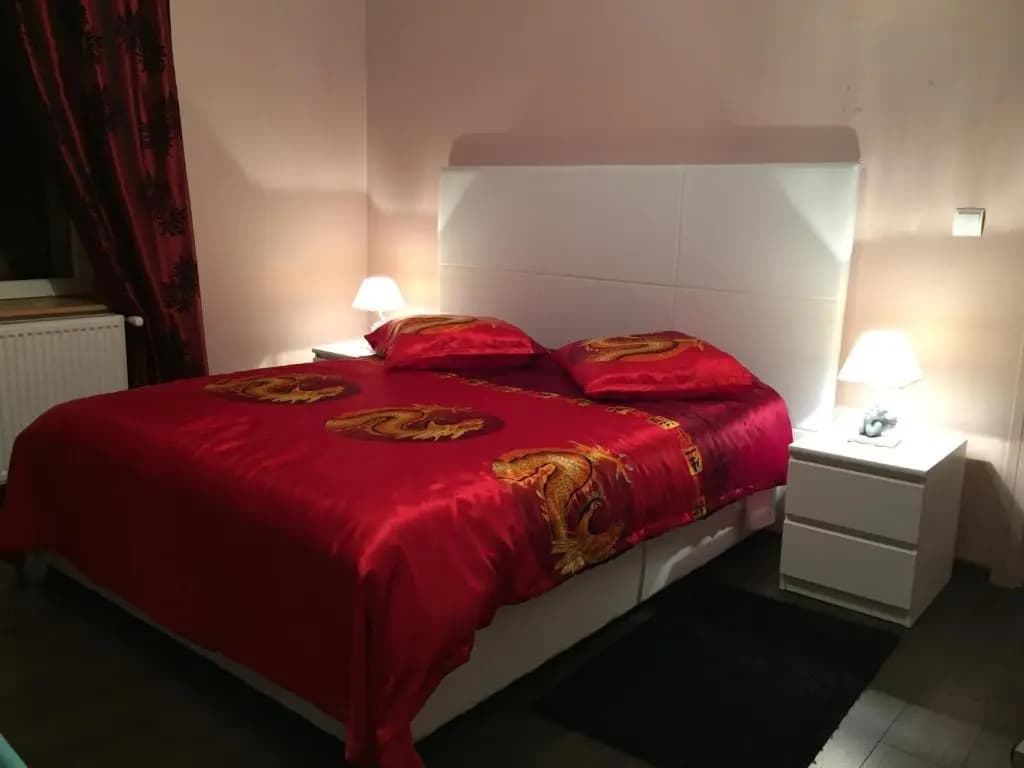 Rochire Location 2 - Photo 3