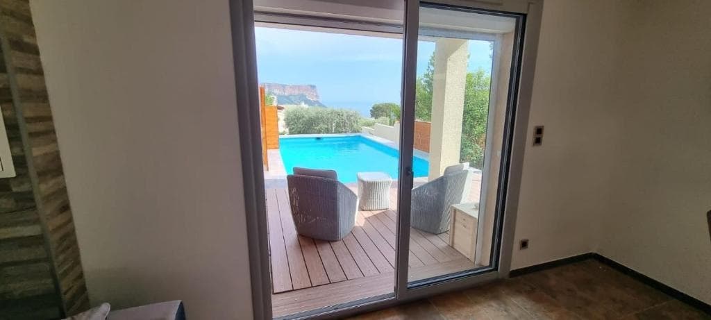 Rêves de vie, appartement vue mer, piscine non chauffée et spa privatifs - Photo 4