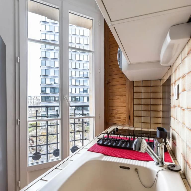 Zola Riverview Great 2 Bedroom in Paris - Miniature 6