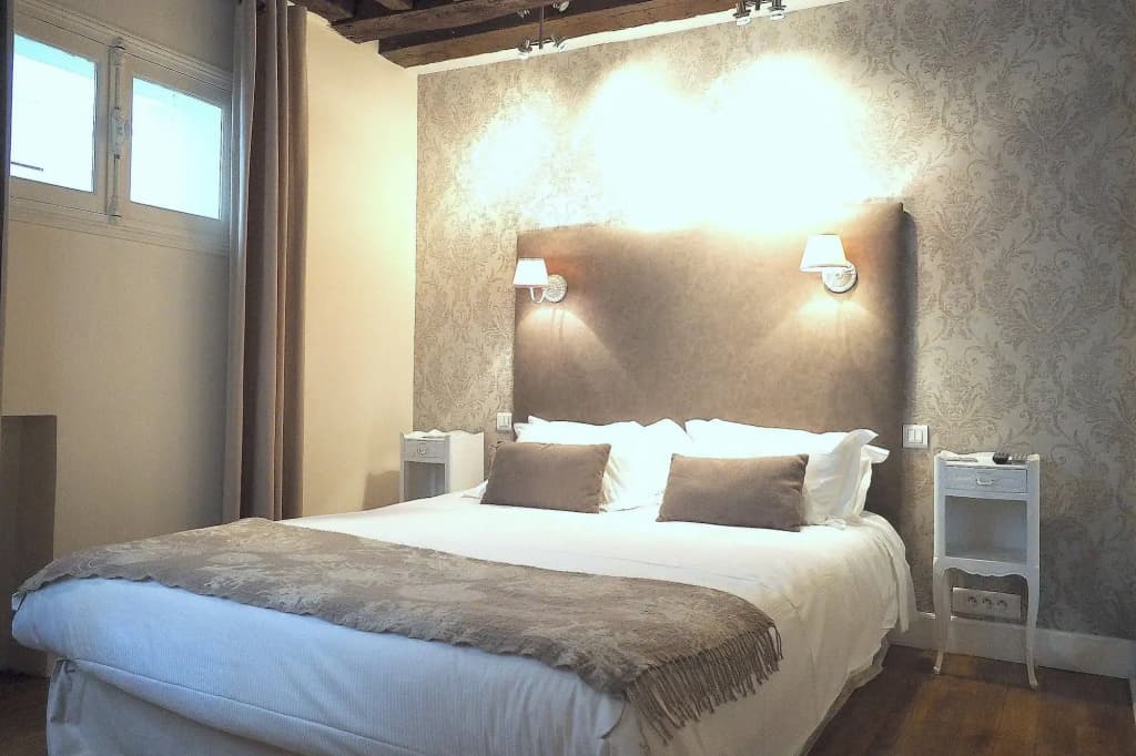 Louvre Parisian ChicSuites - Photo 2