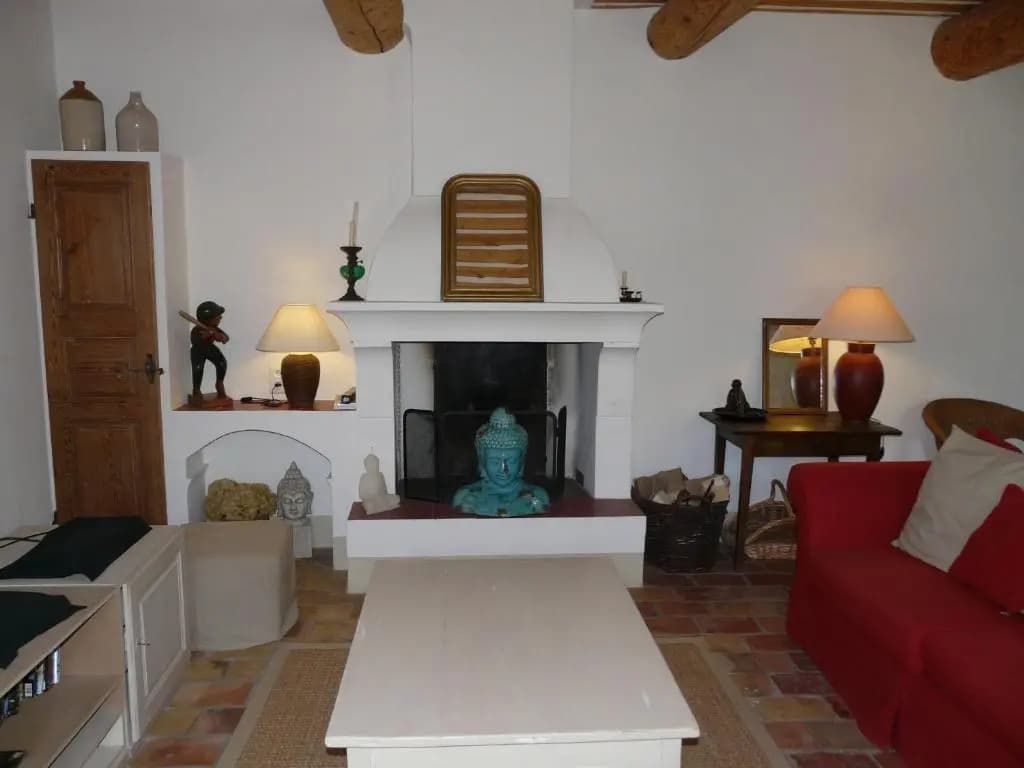 Joli Mas Provençal du 19ème Siècle Avec Grande Piscine Privée, Situé Au Calme, En Campagne de Lacoste, Au Cœur du Luberon,...