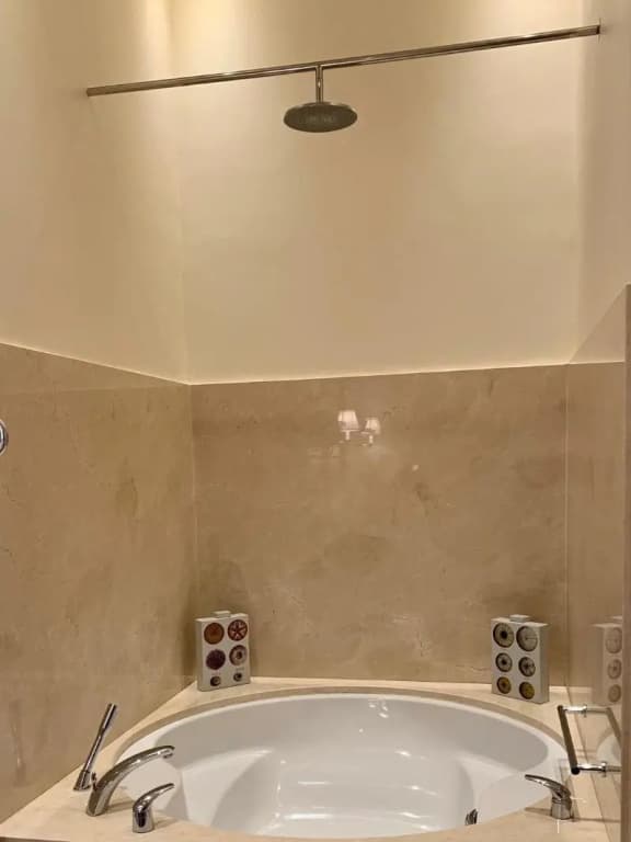 Beaumanoir Small Luxury Boutique Hotel - Photo 4