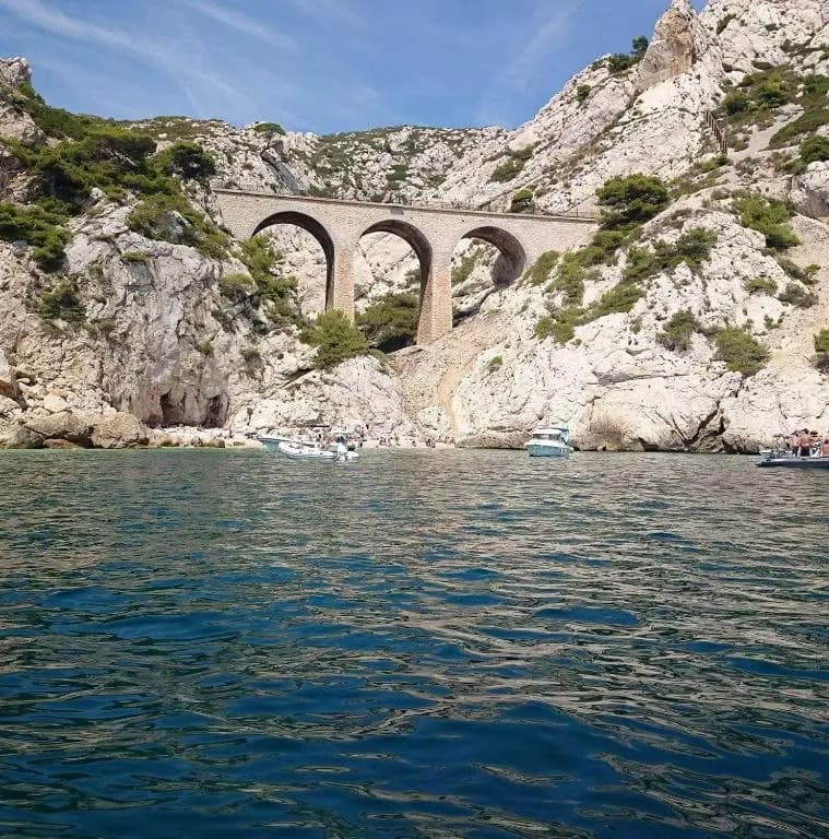 veritable cabanon de calanque - Miniature 7