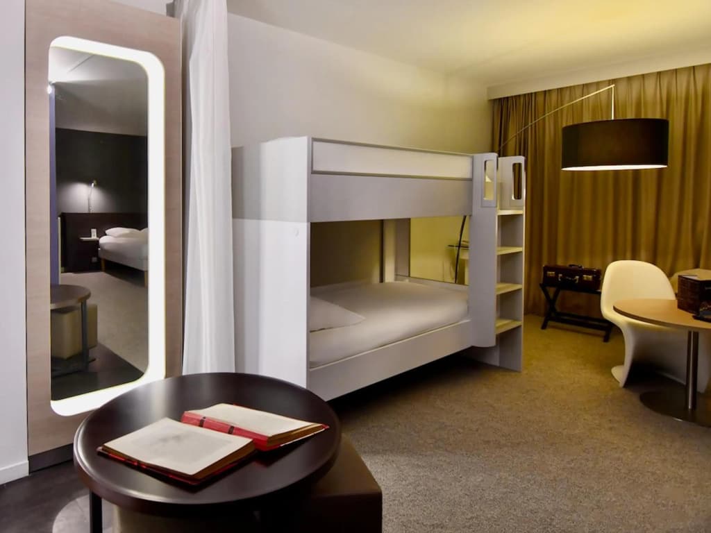 ibis Styles Brest Centre Port - Photo 4
