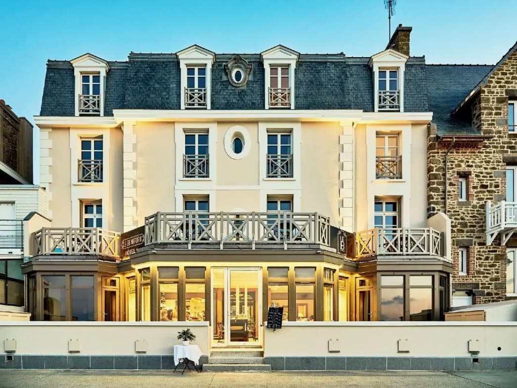 Hôtel Le Beaufort - Photo 1