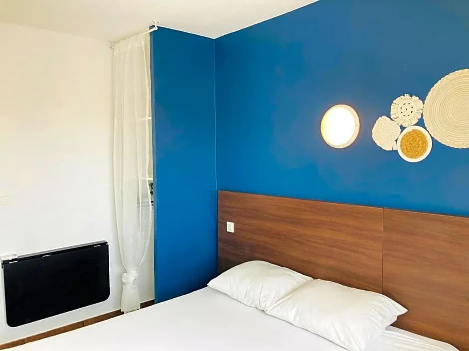 Hotel le Provençal - Photo 2