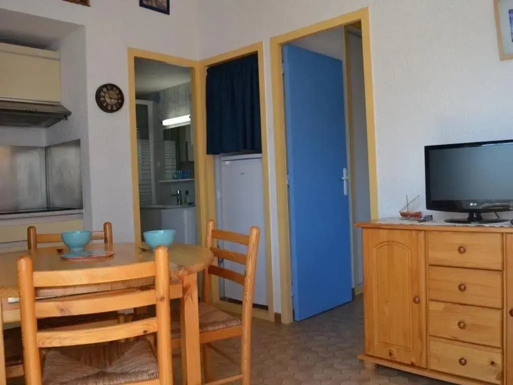 Appartement Saint-Cyprien, 2 pièces, 6 personnes - FR-1-225D-42 - Photo 3