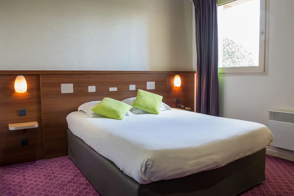 Brit Hotel Angers Parc Expo - L'Acropole - Photo 2