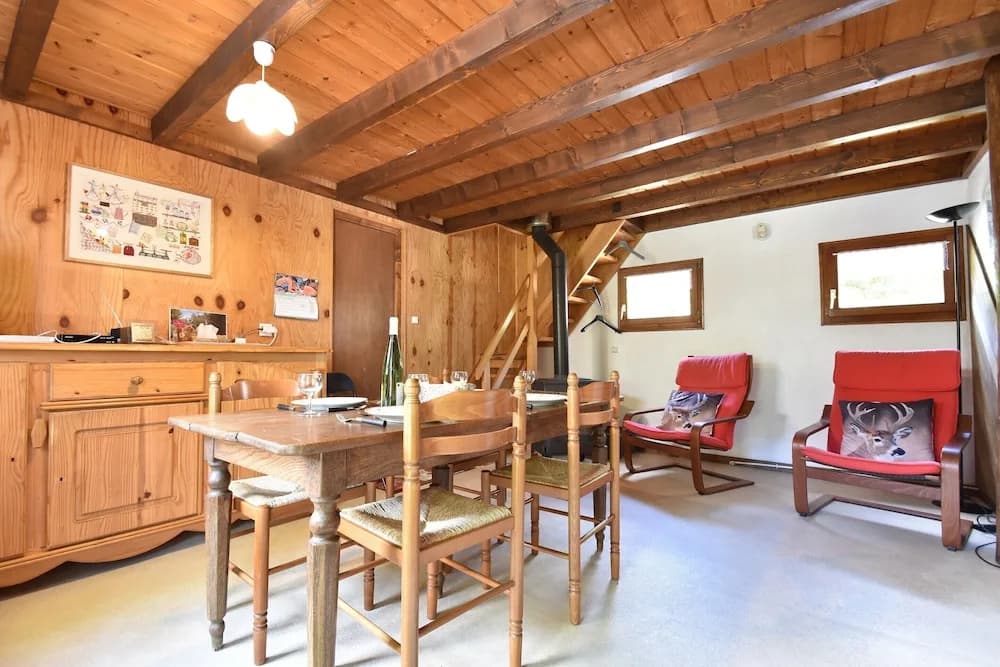 Quiet Chalet With Garden - Miniature 7