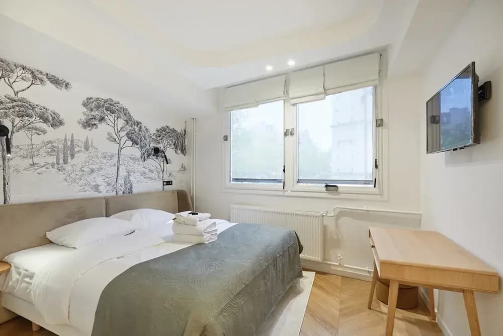 Apartment With AC Front Montparnasse Tower - Photo 4