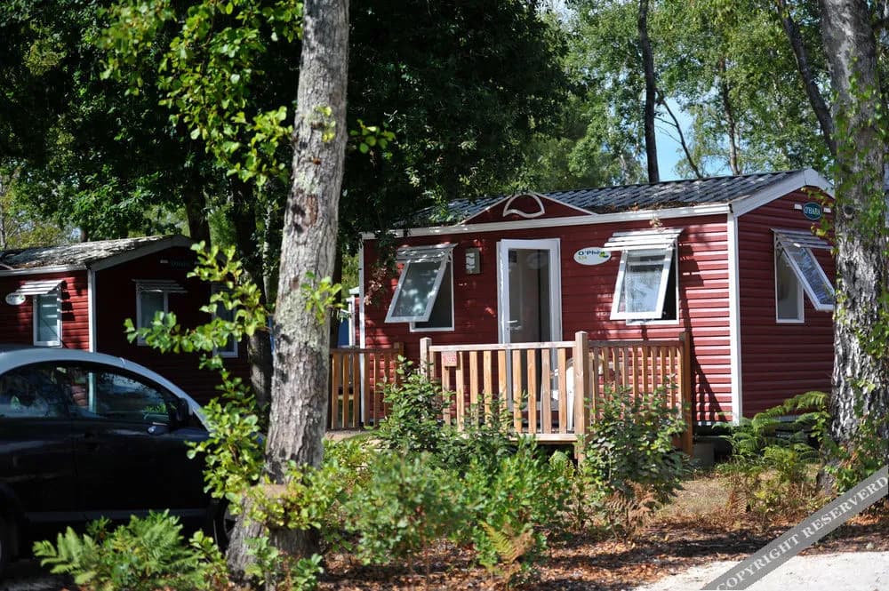 Le Village du Lac - Caravan Park - Photo 5