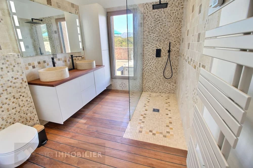 Villa Riposu Jacuzzi Pool Beach Access on Foot - Miniature 7