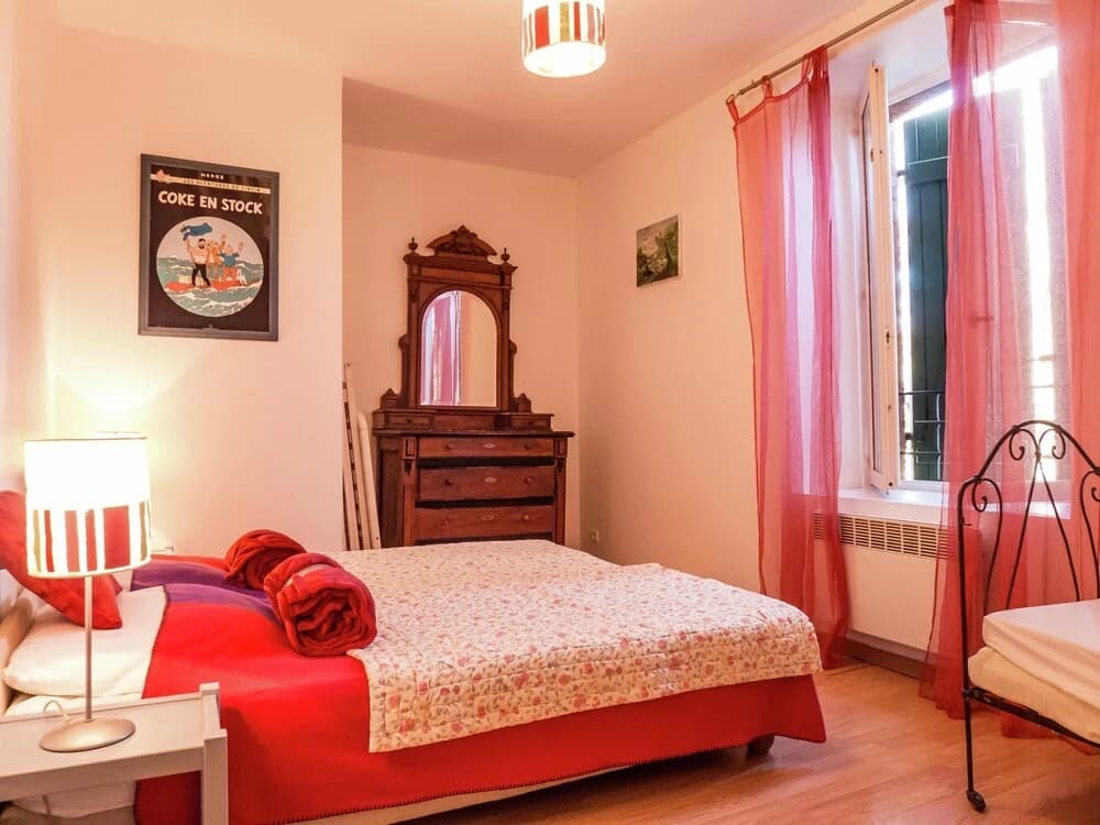 Beautiful Holiday Home in Murviel-les-Beziers with Pool - Photo 4