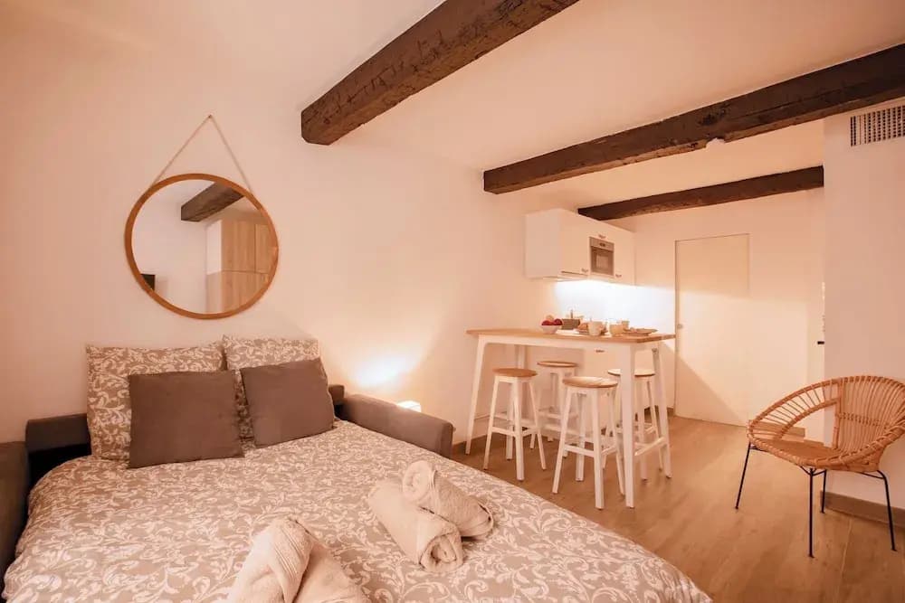 Chic Studio - 2P - in the Heart of Saint-tropez - Photo 2
