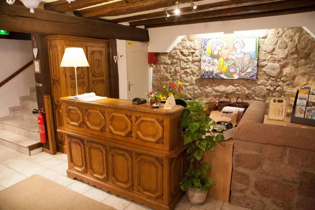 Hotel Restaurant Saint Nicolas - Photo 2