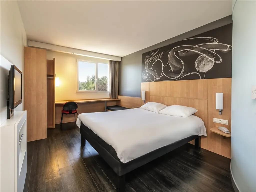 ibis Issoire - Photo 5