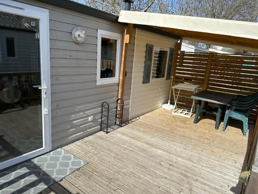 Mobilhome 6 personnes - Miniature 8