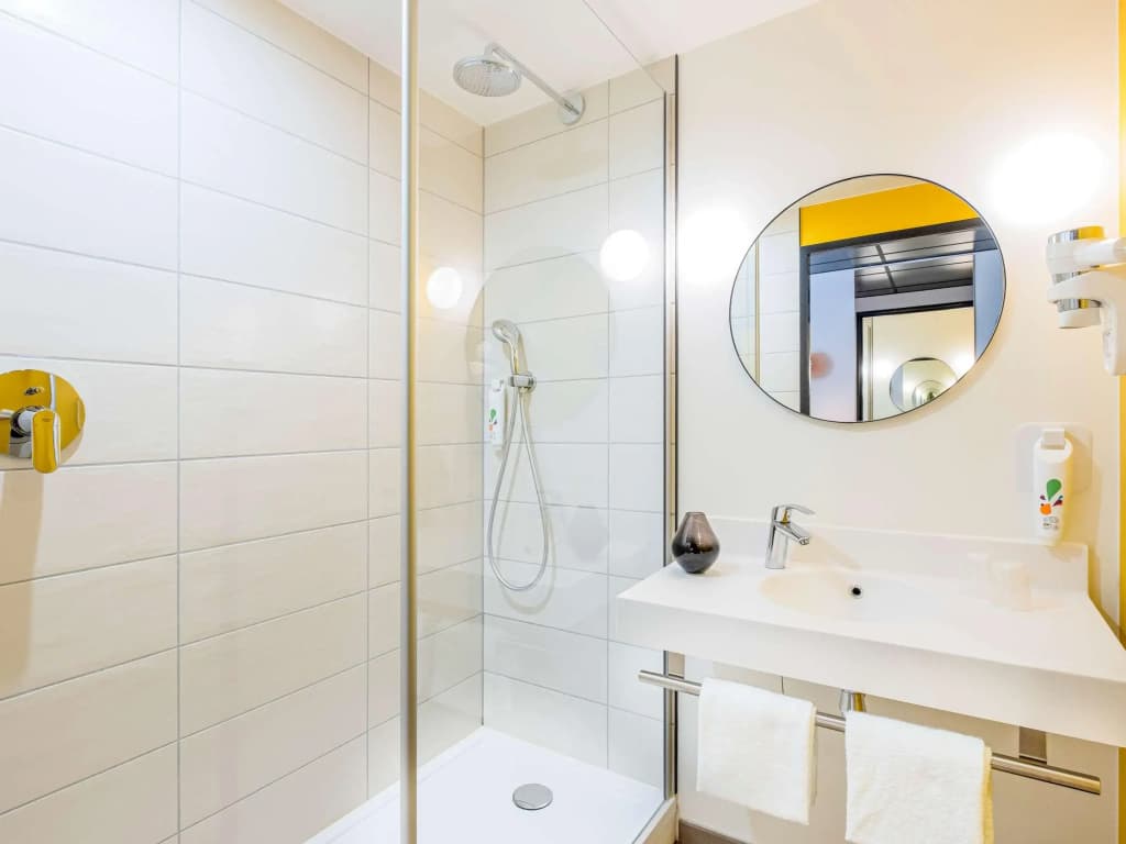 ibis Styles Paris Meteor Avenue d'Italie - Miniature 8