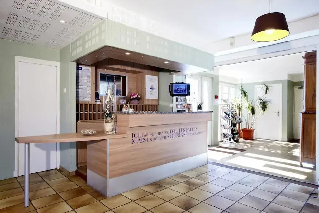 Hotel Campanile Montélimar Nord - Photo 2