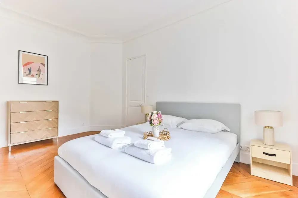 2bdr / 4P Apartment Montmartre/moulin Rouge - Photo 3