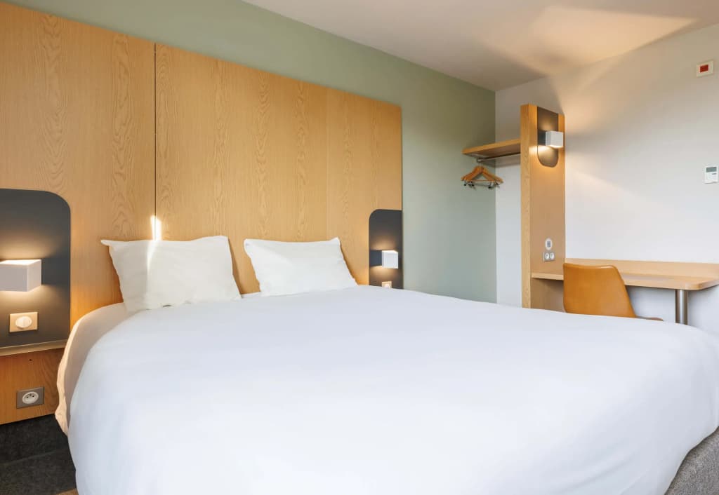 B&B HOTEL Clermont-Ferand Nord Riom - Photo 4