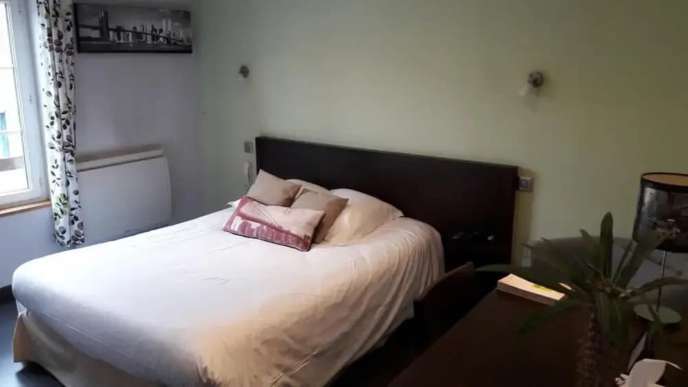 Hostellerie du Lion d'Or - Photo 3