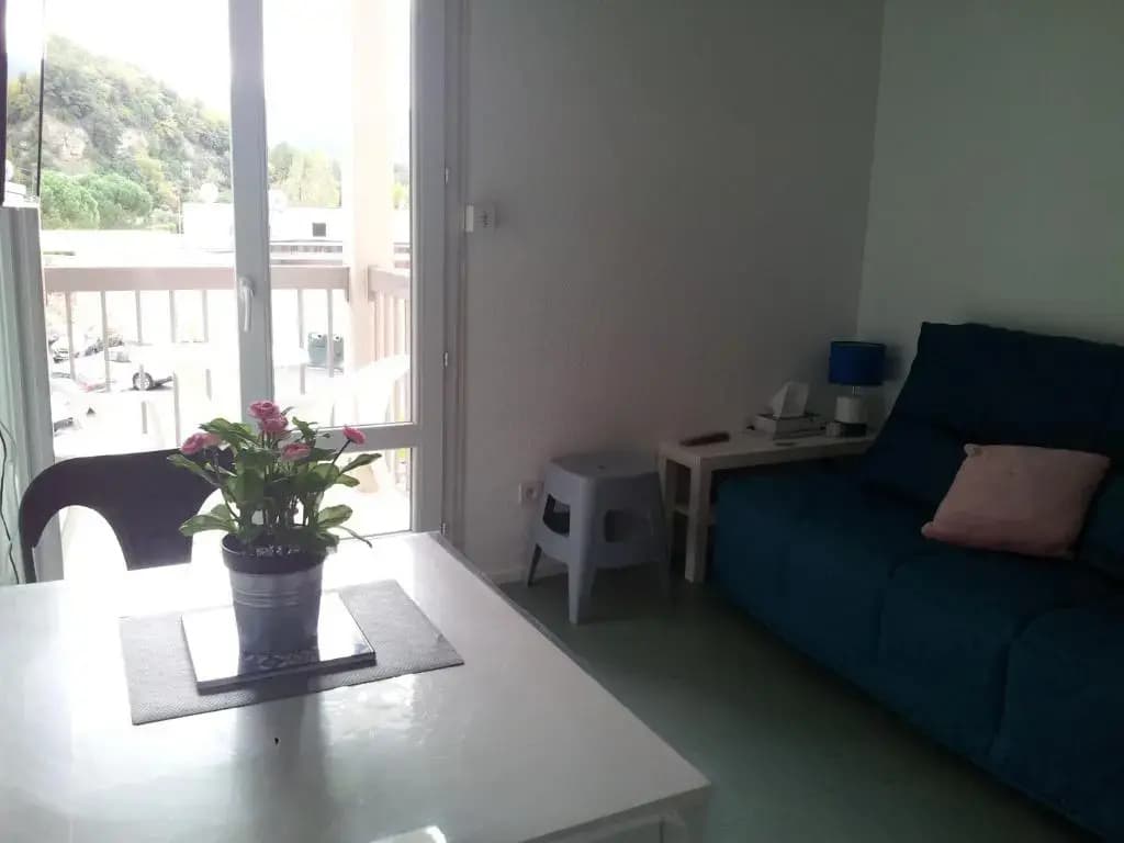 Studio ensoleillé pour cure ou vacances - Photo 1