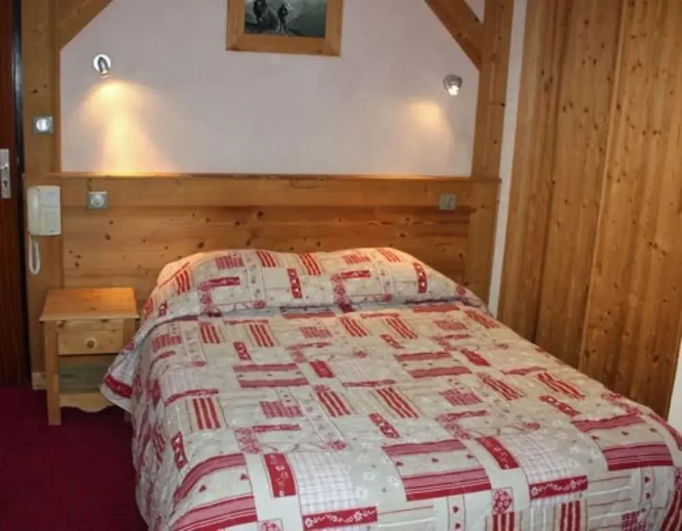 Hotel Igloo - Photo 3