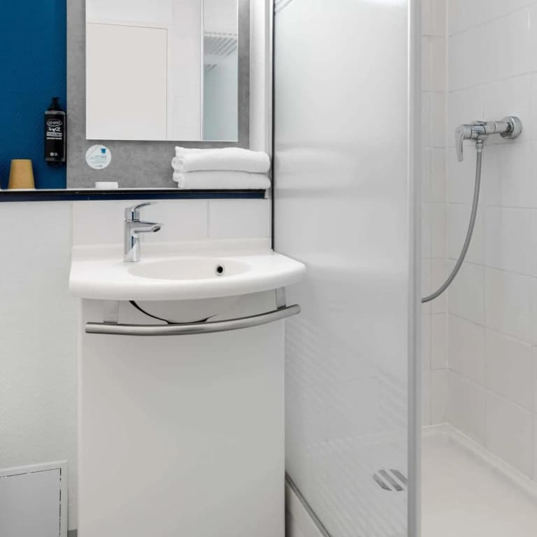 ibis Budget Caen Mondeville - Miniature 7