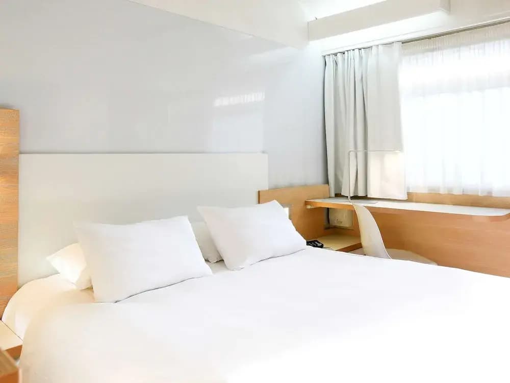 Hotel ibis Styles Aix en Provence Mas des Oliviers - Photo 3