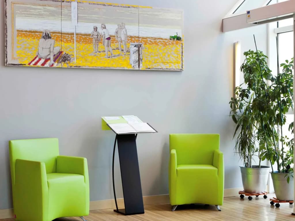 ibis Styles Ouistreham - Photo 2