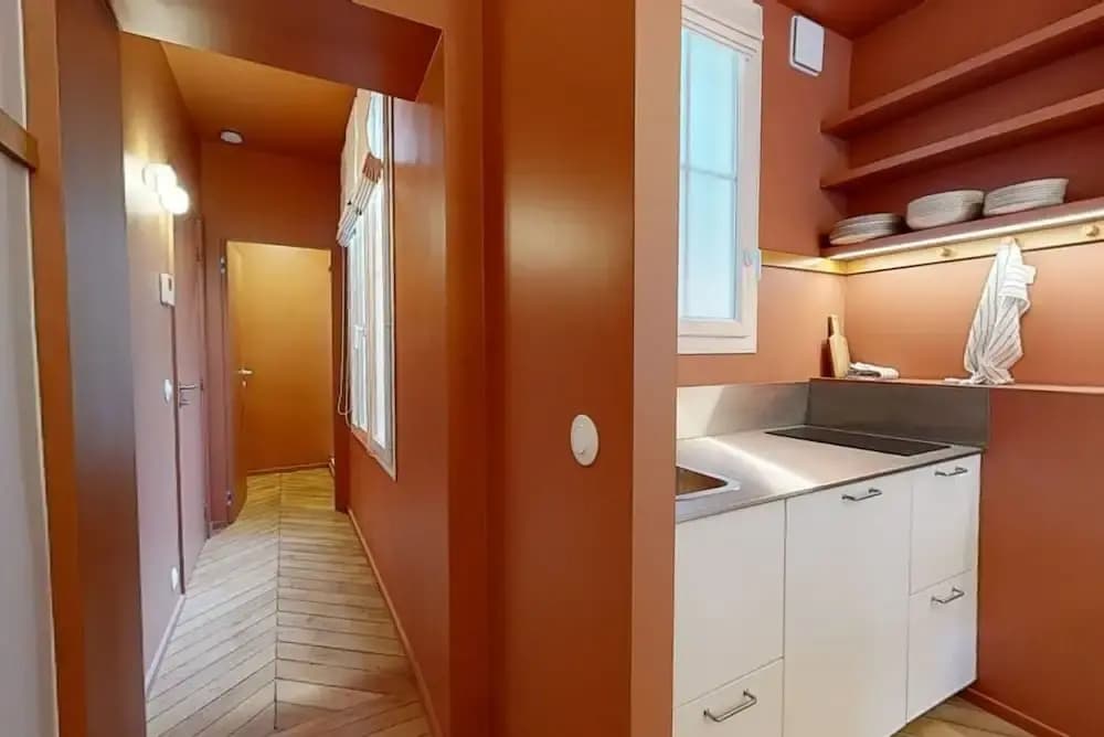 Delightful 1-bed Studio w Shared Co-working Space - Miniature 6