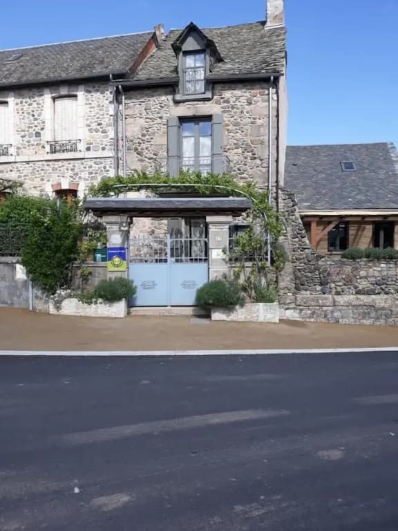 Au pont d'Olt - Chambre d'hôtes - Photo 1