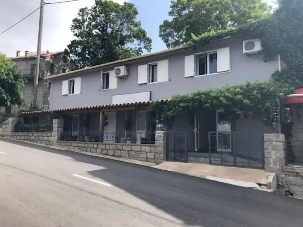 Hôtel Clair de Lune - Photo 1