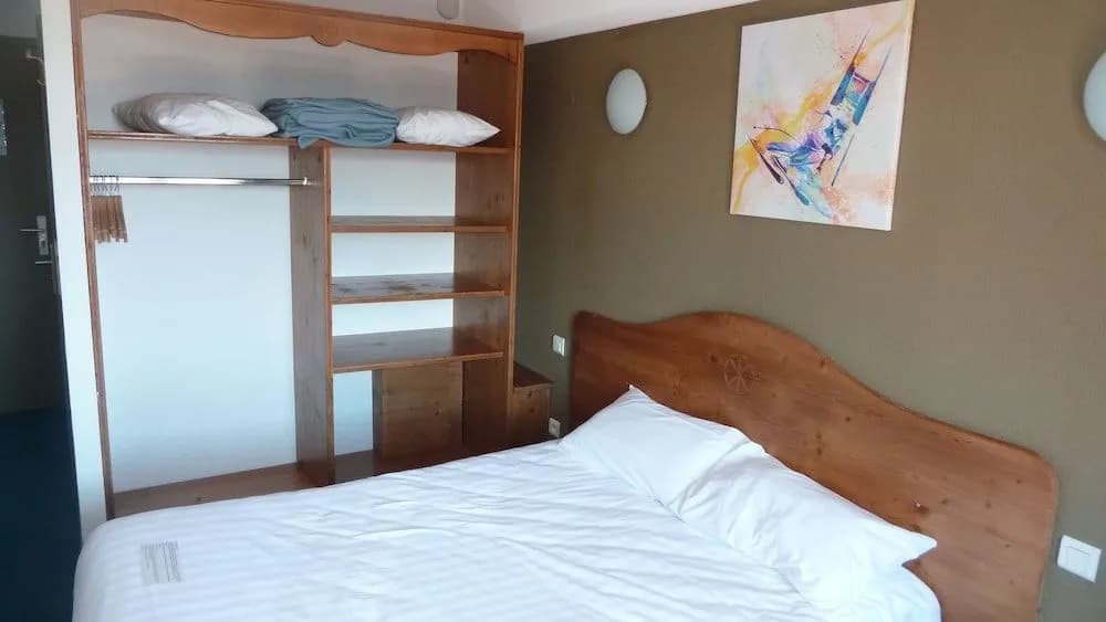 Les Bruyères L'Alpe d'Huez Hotel - Miniature 7